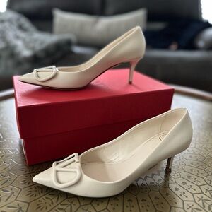 Valentino Elegant Cream Heels with Iconic Accent